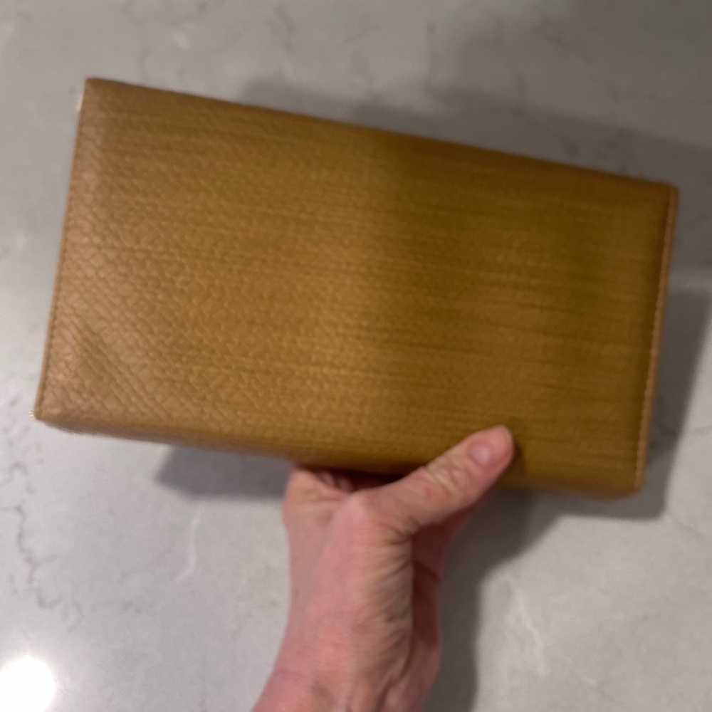 Lemon Slice Beaded Clutch - Picture 2 of 4